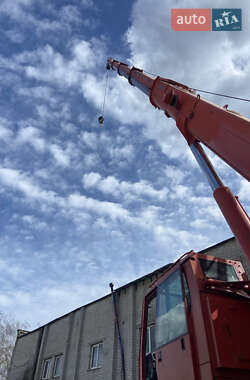 Автокран Liebherr LTM 2001 в 