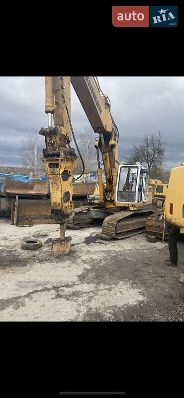 Гусеничний екскаватор Liebherr R 934 1999 в Рівному