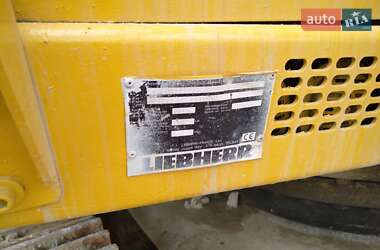 Екскаватор навантажувач Liebherr R 934 2010 в 