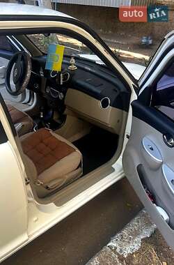 Хэтчбек Lifan 320 2013 в Николаеве