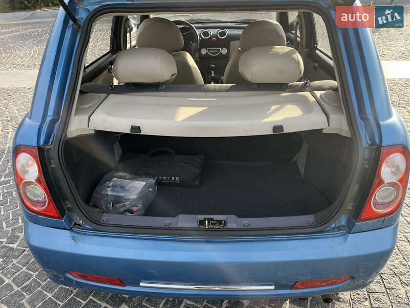 Хэтчбек Lifan 320 2012 в Днепре