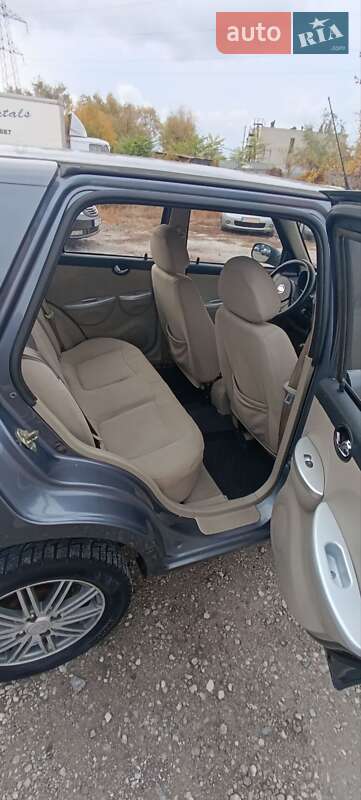 Хэтчбек Lifan 320 2011 в Днепре фото 2 Хэтчбек Lifan 320 2011 в Днепре