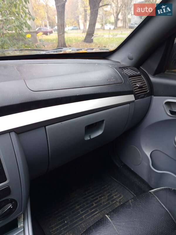 Седан Lifan 520 2007 в Одессе фото 2 Седан Lifan 520 2007 в Одессе