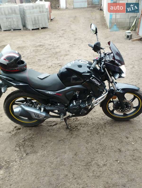 Мотоцикл Классик Lifan KP 200 2022 в 