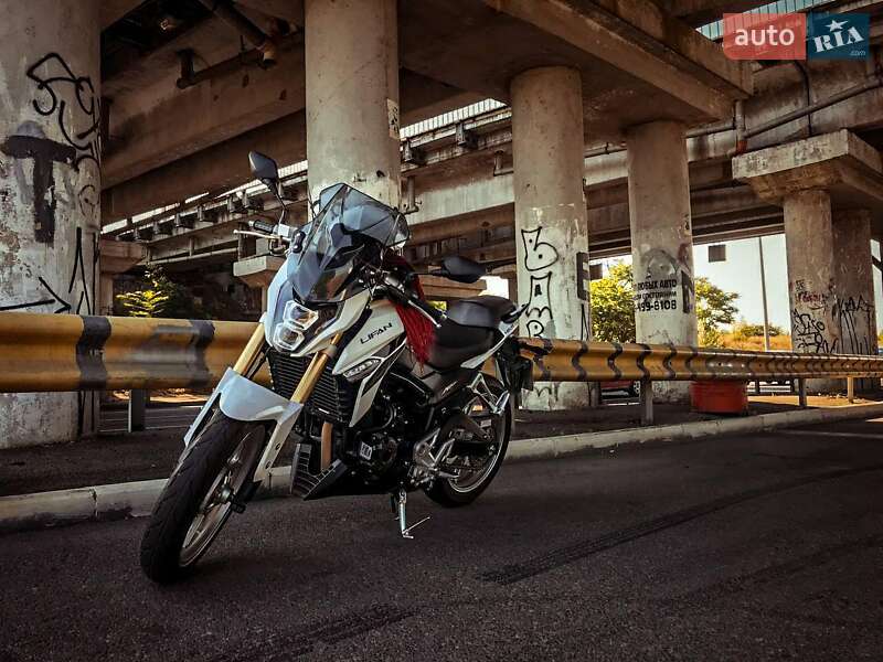 Мотоцикл Без обтекателей (Naked bike) Lifan KP 250 2019 в Одессе