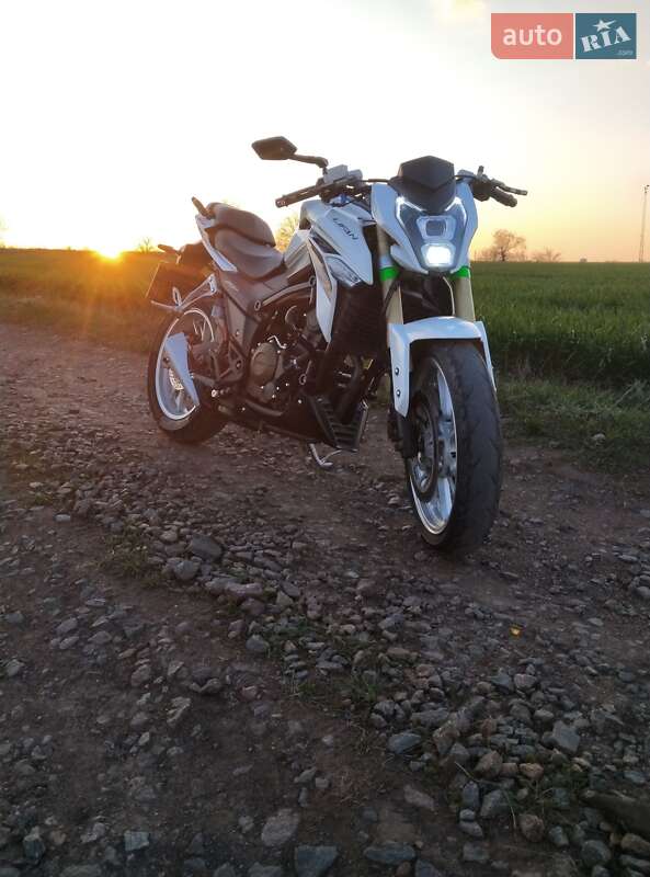 Мотоцикл Без обтекателей (Naked bike) Lifan KP 250 2019 в 