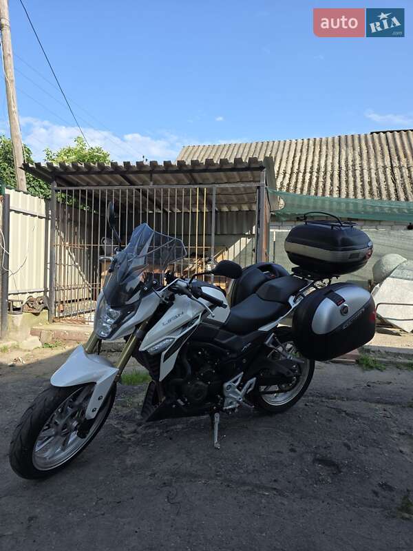 Мотоцикл Туризм Lifan KP 250 2019 в 