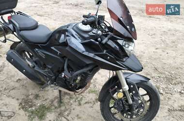 Мотоцикл Туризм Lifan KPT 2018 в 