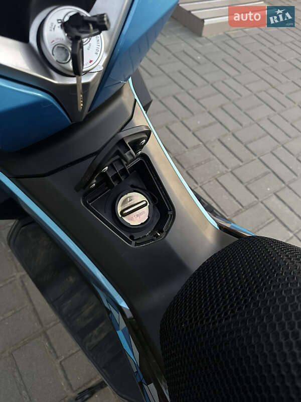 Макси-скутер Lifan KPV 150 2025 в Камне-Каширском