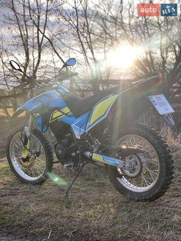Мотоцикл Багатоцільовий (All-round) Lifan KPX 250 2023 в Красилові