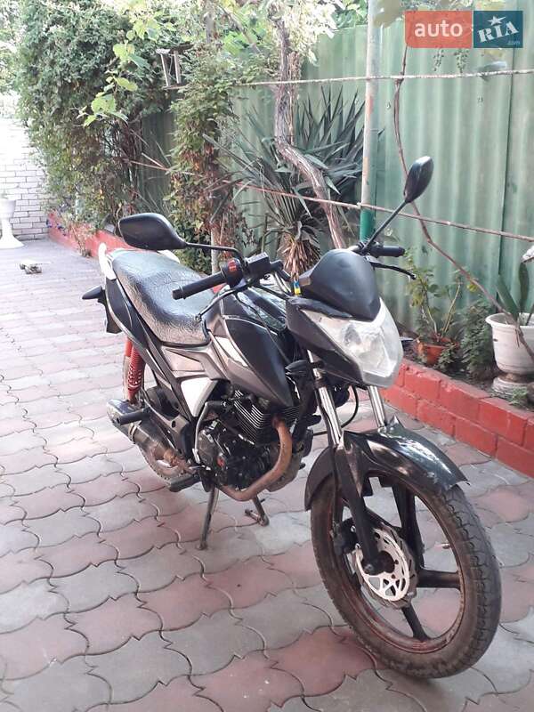 Спортбайк Lifan LF 175-2E 2006 в Одессе