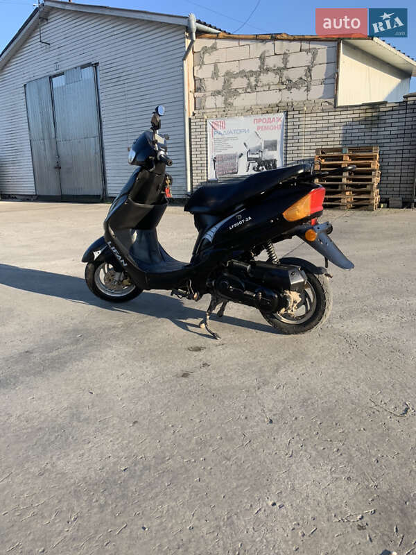 Скутер Lifan LF 50QT 2008 в Рожнятові