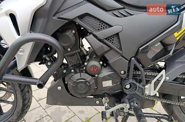 Мотоцикл Спорт-туризм Lifan SR 220 2025 в 