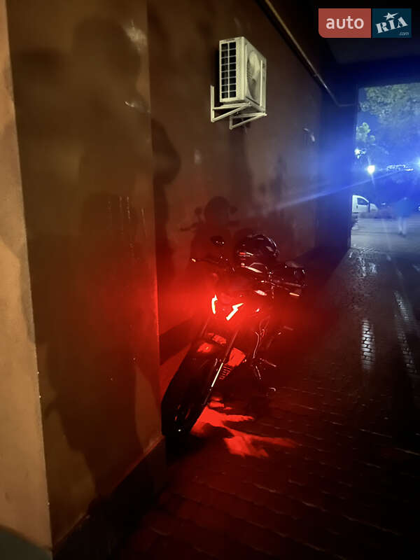 Мотоцикл Без обтекателей (Naked bike) Lifan SR 220 2024 в Белогородке фото 17 Мотоцикл Без обтекателей (Naked bike) Lifan SR 220 2024 в Белогородке