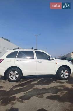 Внедорожник / Кроссовер Lifan X60 2013 в 