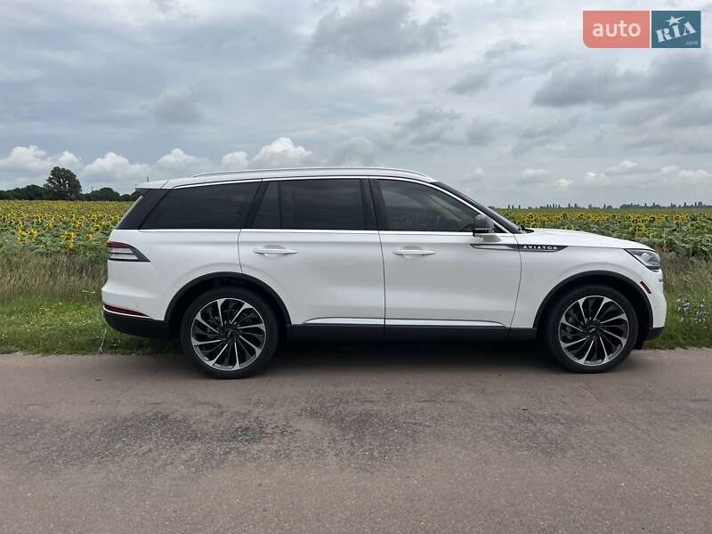Позашляховик / Кросовер Lincoln Aviator 2021 в Києві