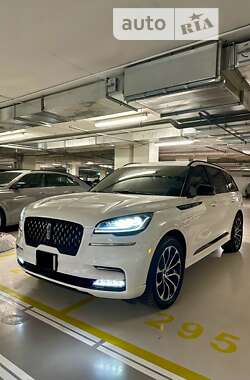 Позашляховик / Кросовер Lincoln Aviator 2020 в Києві