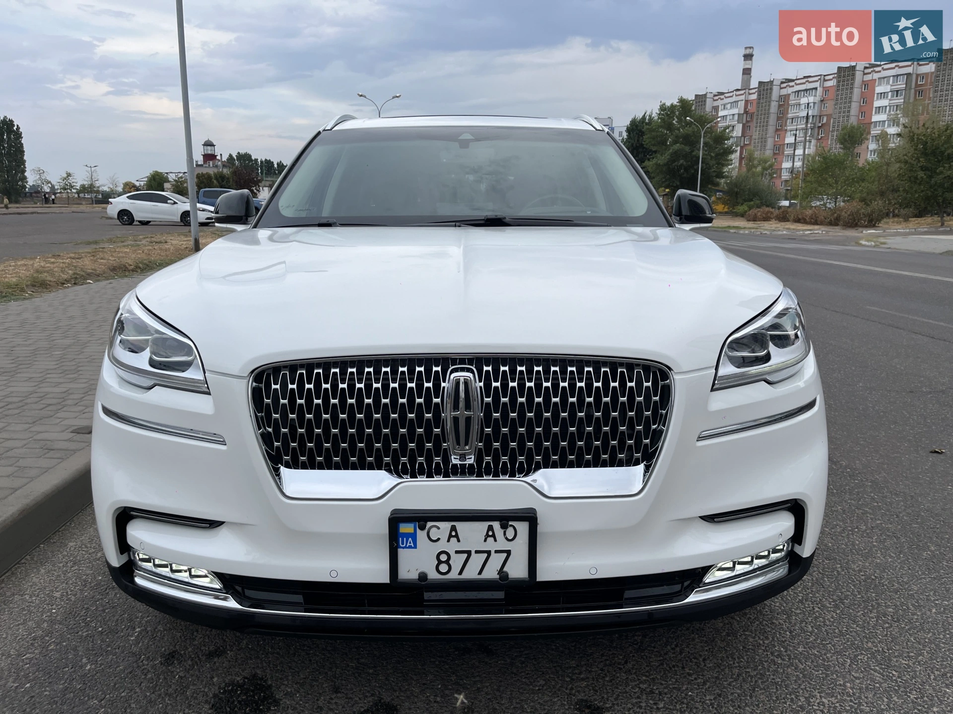 2021 Lincoln Aviator - мініатюра 2