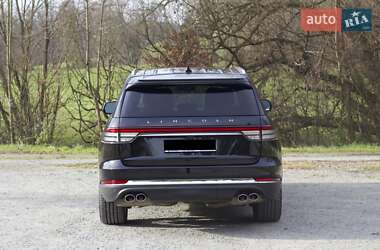 Внедорожник / Кроссовер Lincoln Aviator 2022 в 