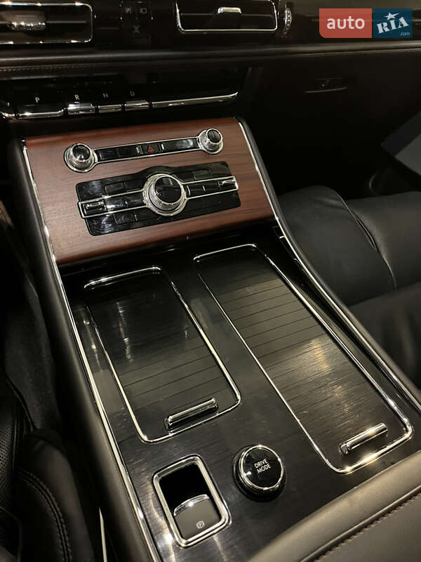 Внедорожник / Кроссовер Lincoln Aviator 2022 в Киеве