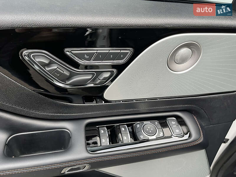 Внедорожник / Кроссовер Lincoln Aviator 2022 в Киеве