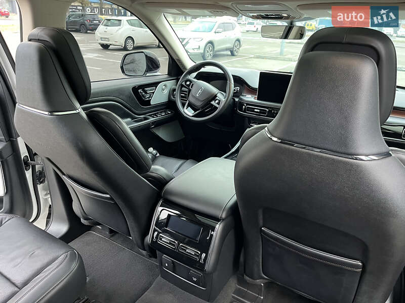 Внедорожник / Кроссовер Lincoln Aviator 2022 в Киеве