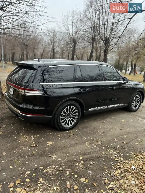 Lincoln Aviator 2019 VIN 5LM5J7WC4LGL05907 фото оголошення 10 з 69