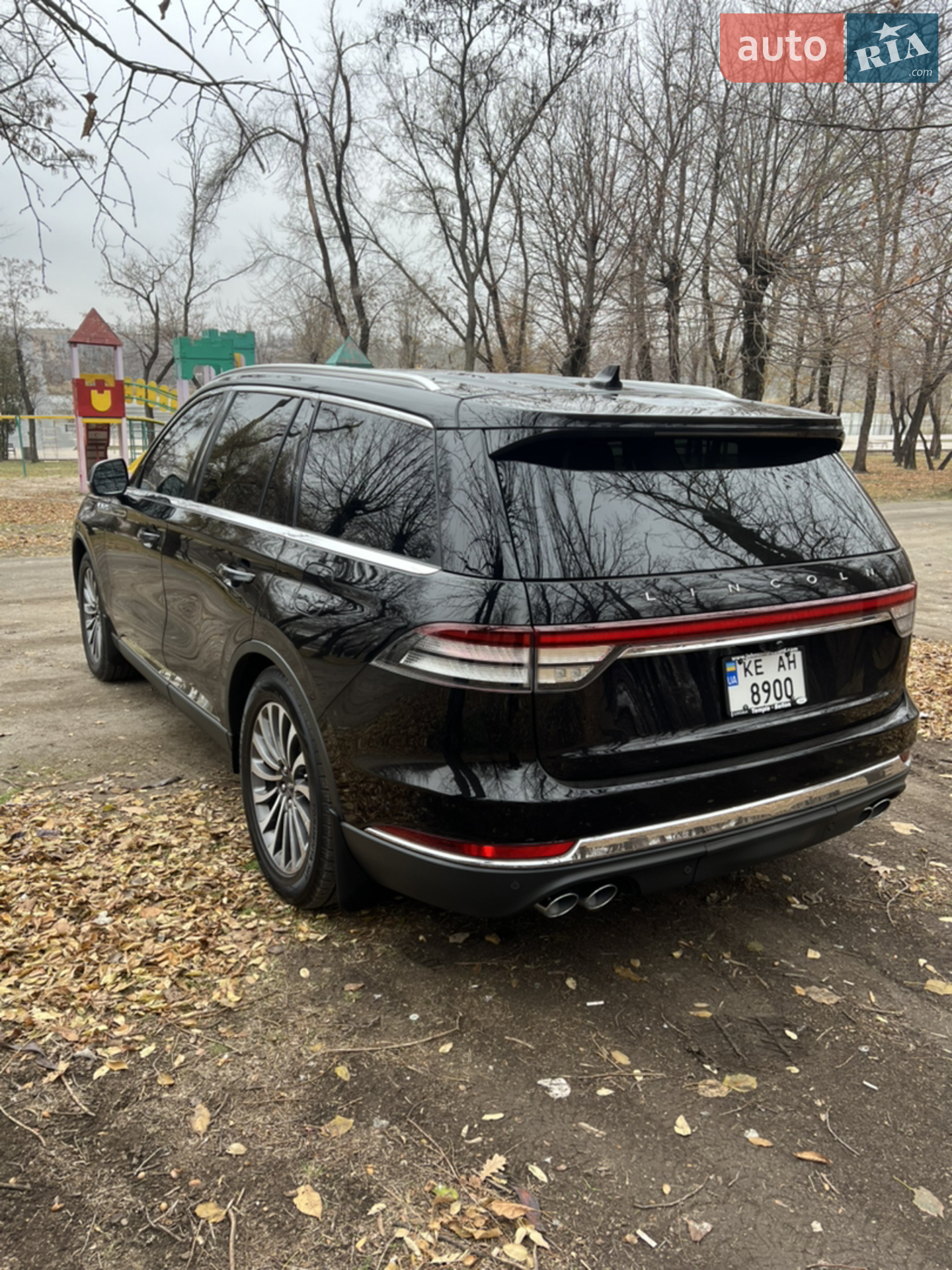 2019 Lincoln Aviator - мініатюра 8