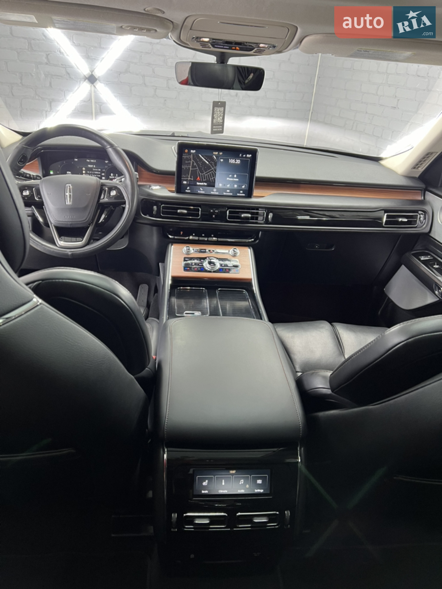 2019 Lincoln Aviator - мініатюра 24