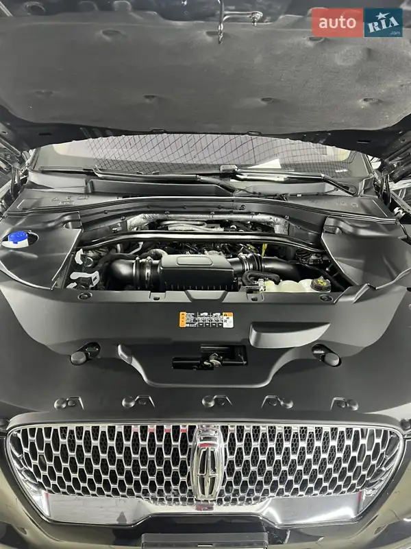 Lincoln Aviator 2019 VIN 5LM5J7WC4LGL05907 фото оголошення 32 з 69