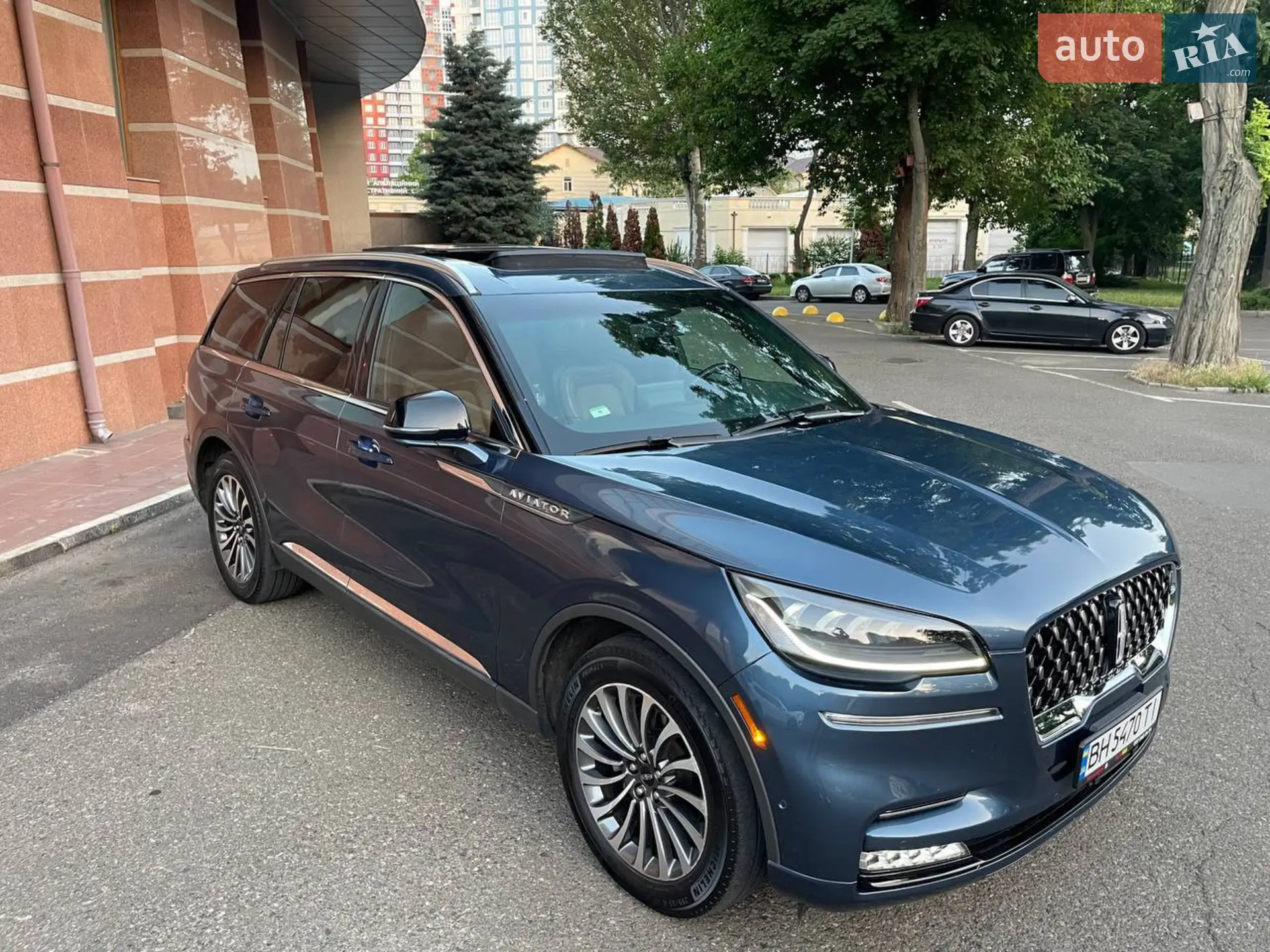 2019 Lincoln Aviator - мініатюра 25