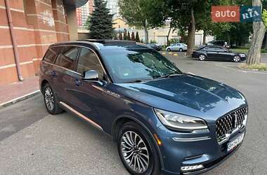 Внедорожник / Кроссовер Lincoln Aviator 2019 в 