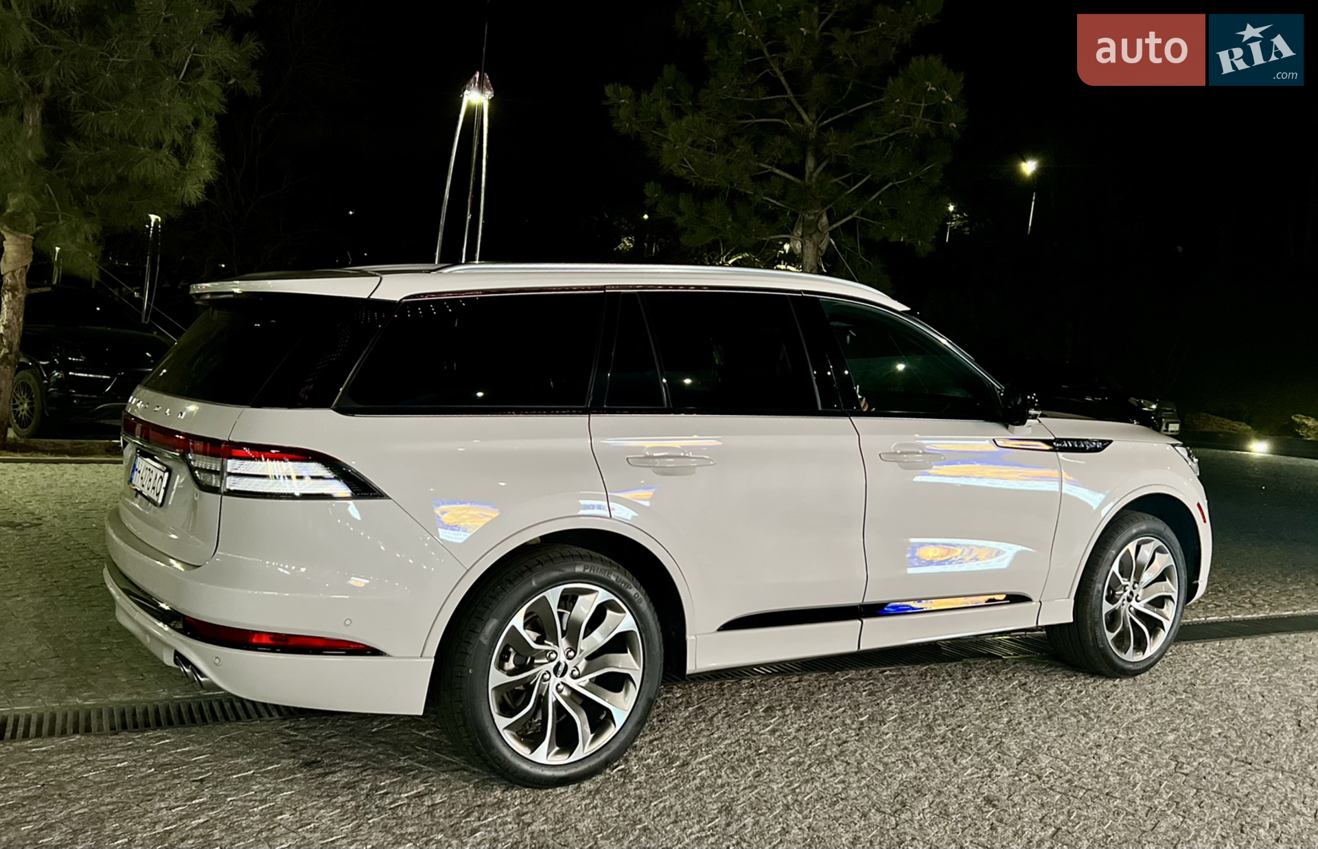2020 Lincoln Aviator - мініатюра 14