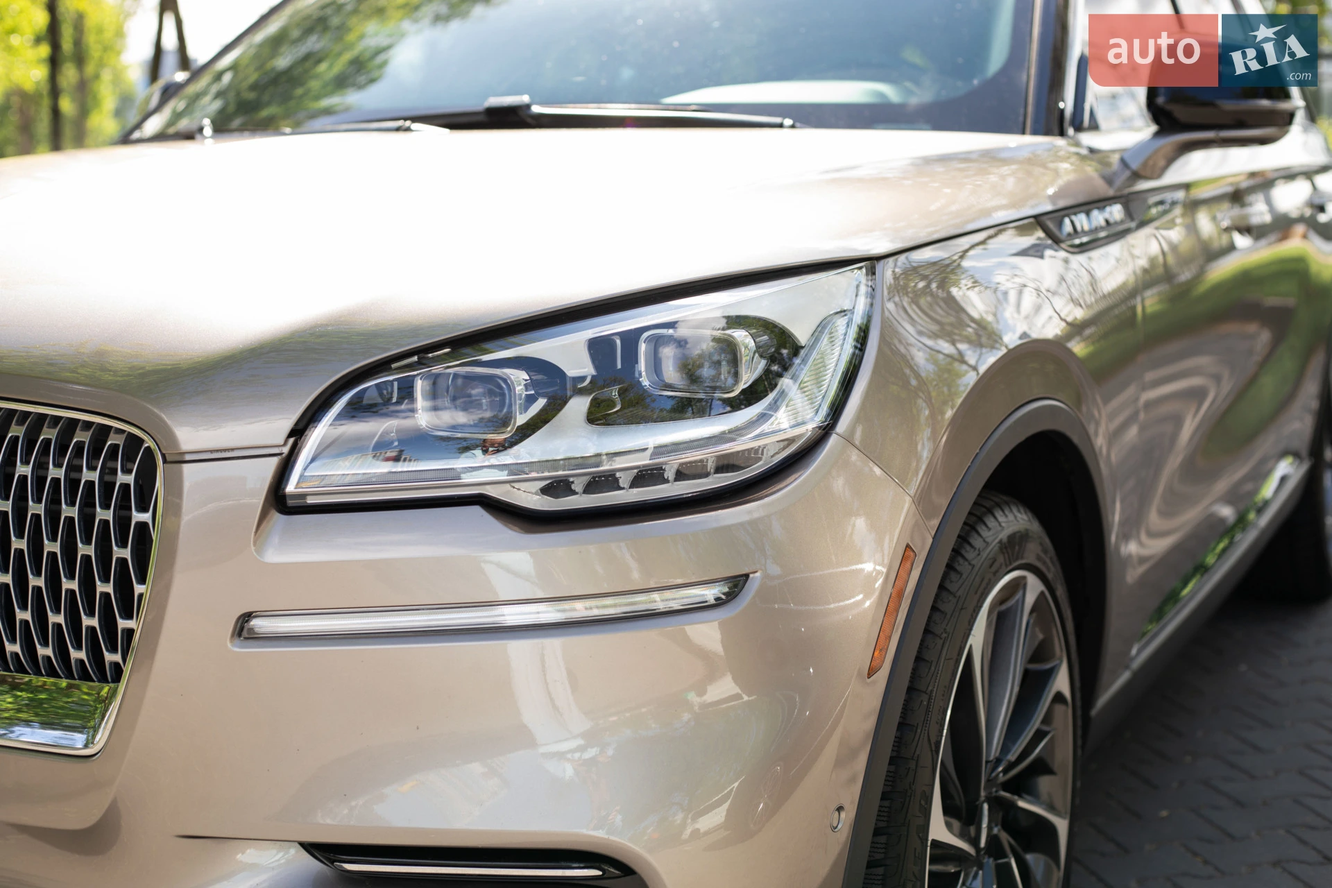 2020 Lincoln Aviator - мініатюра 7