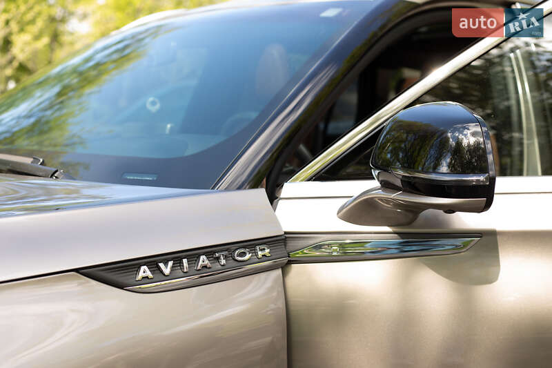 Позашляховик / Кросовер Lincoln Aviator 2020 в Києві