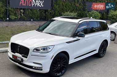 Позашляховик / Кросовер Lincoln Aviator 2022 в 