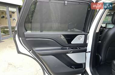 Позашляховик / Кросовер Lincoln Aviator 2022 в 