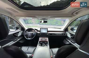 Позашляховик / Кросовер Lincoln Aviator 2022 в 