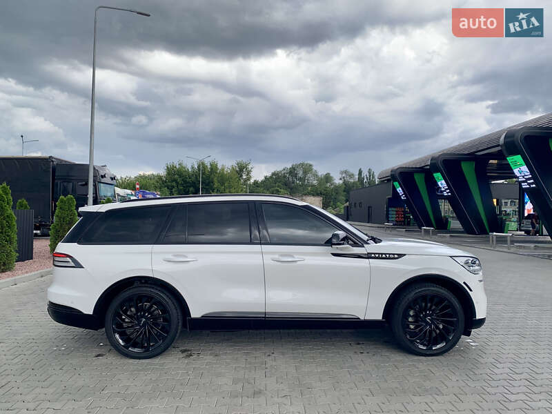 Позашляховик / Кросовер Lincoln Aviator 2022 в Києві