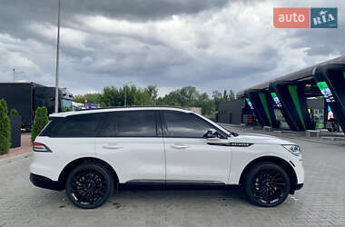 Внедорожник / Кроссовер Lincoln Aviator 2022 в 