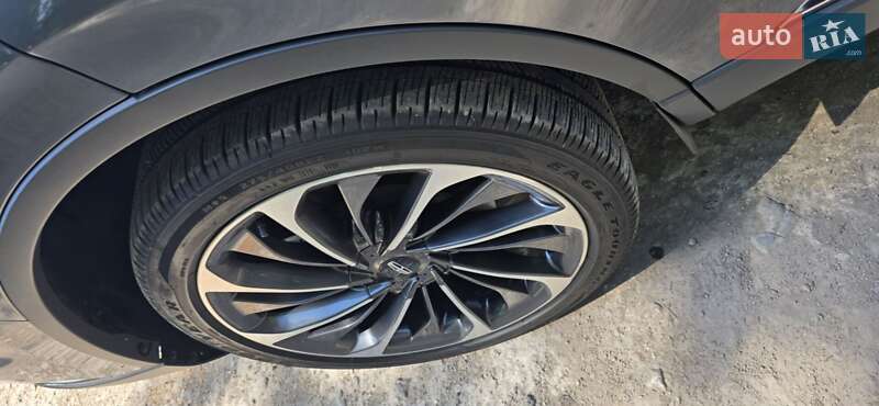 Внедорожник / Кроссовер Lincoln Aviator 2020 в Днепре