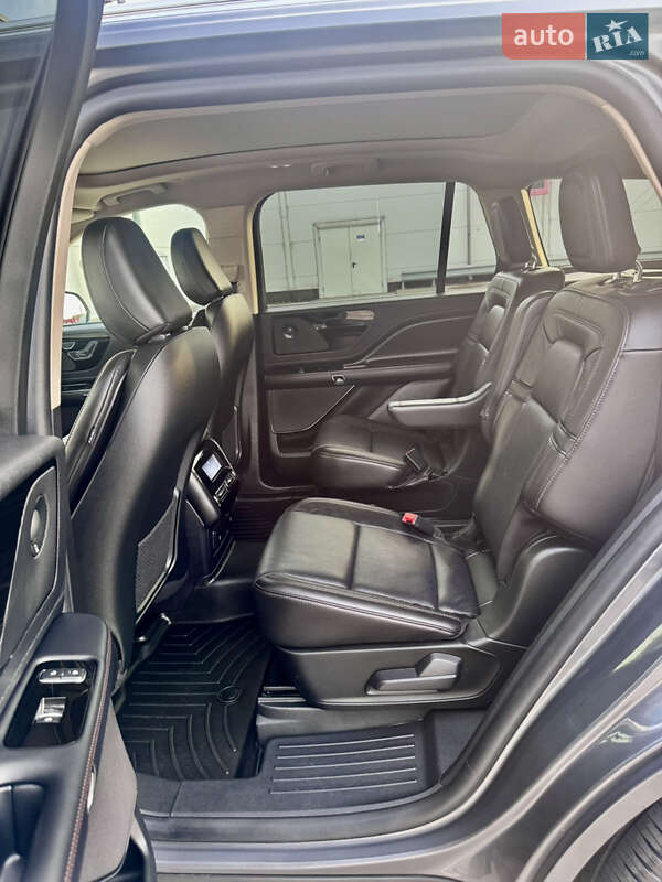 Внедорожник / Кроссовер Lincoln Aviator 2022 в Киеве