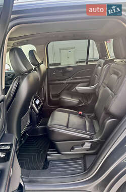 Внедорожник / Кроссовер Lincoln Aviator 2022 в 