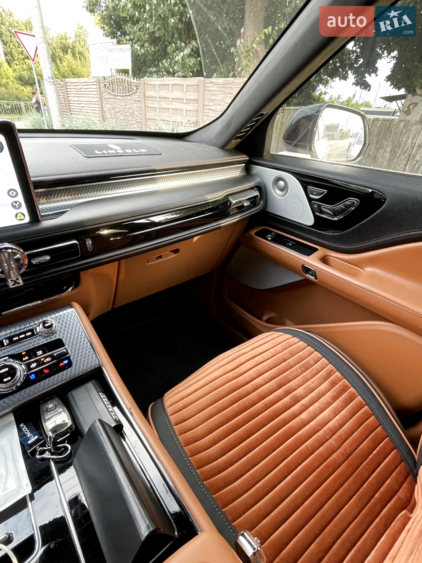 2023 Lincoln Aviator - мініатюра 21