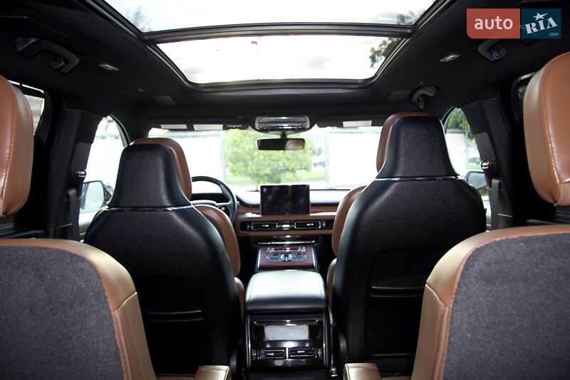 Позашляховик / Кросовер Lincoln Aviator 2022 в Ужгороді