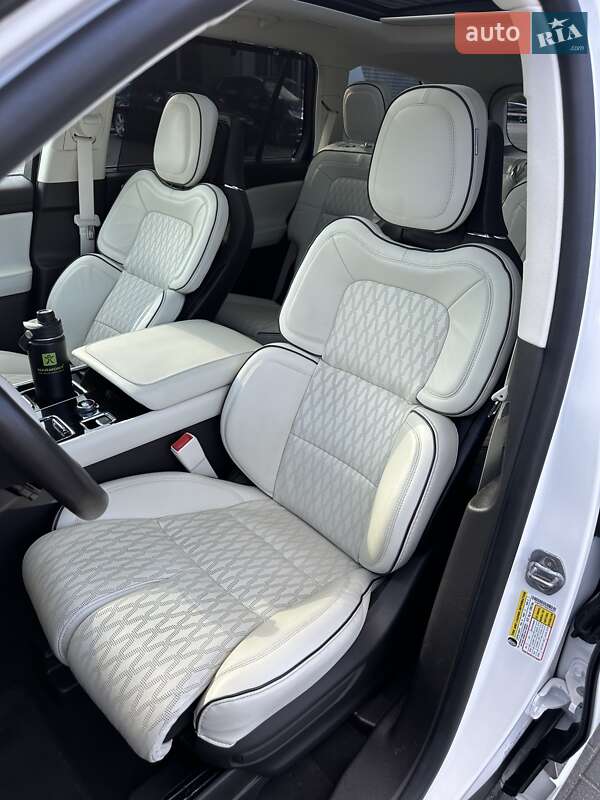 Внедорожник / Кроссовер Lincoln Aviator 2021 в Киеве