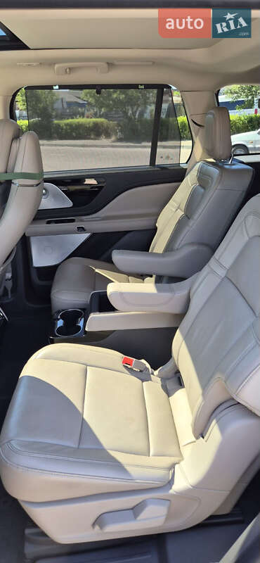 Внедорожник / Кроссовер Lincoln Aviator 2020 в Киеве фото 9 Внедорожник / Кроссовер Lincoln Aviator 2020 в Киеве