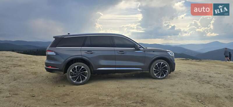 Внедорожник / Кроссовер Lincoln Aviator 2020 в Днепре