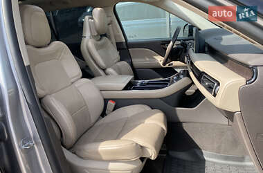 Внедорожник / Кроссовер Lincoln Aviator 2019 в 