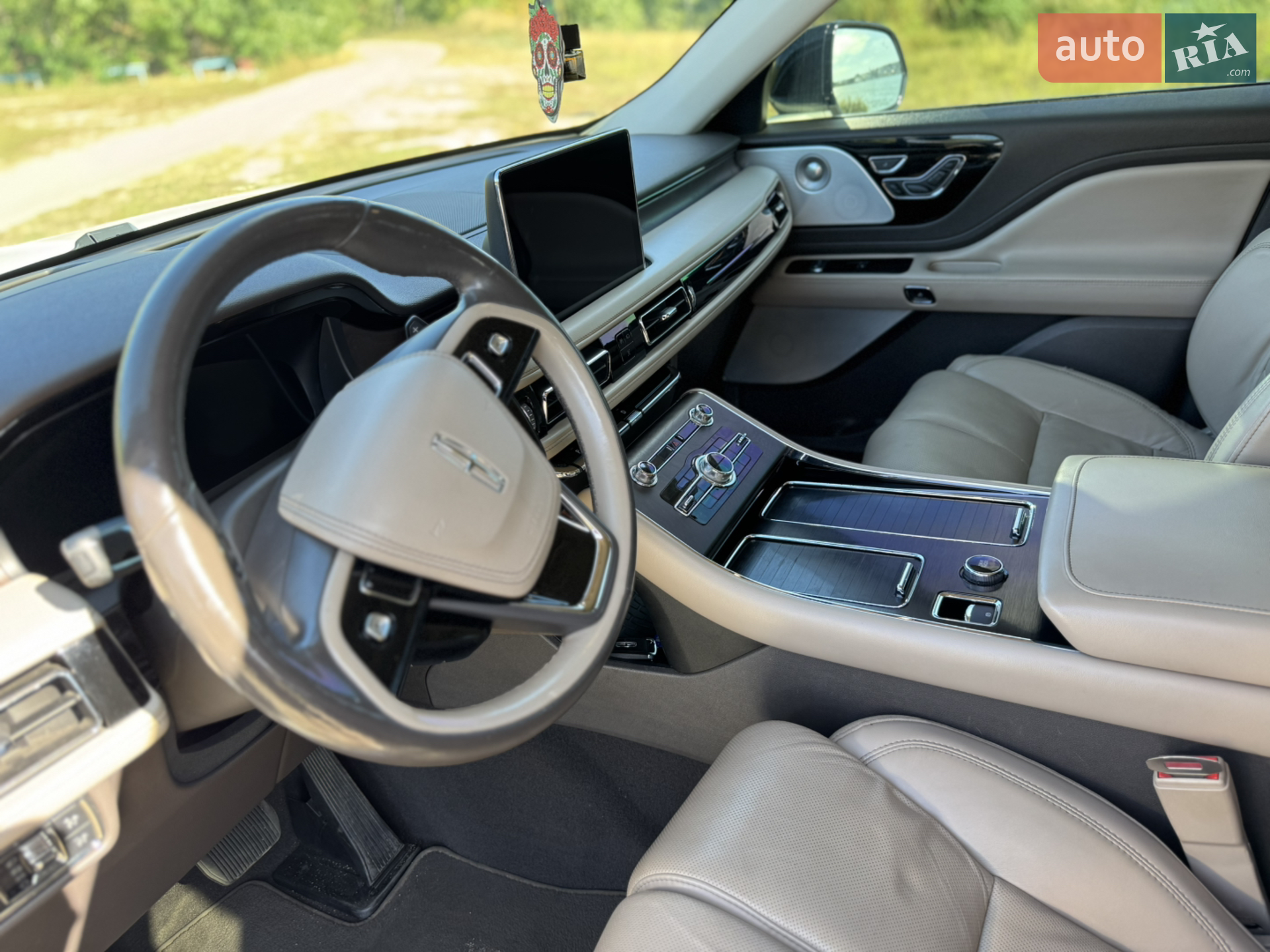 2020 Lincoln Aviator - мініатюра 13